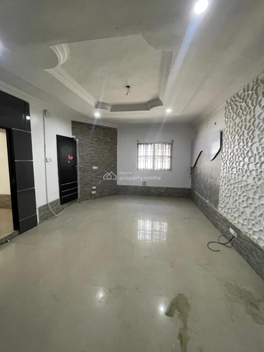 Very Spacious Studio That Can Be Converted to Miniflat, Lekki Phase 1, Lekki, Lagos, Flat / Apartment for Rent