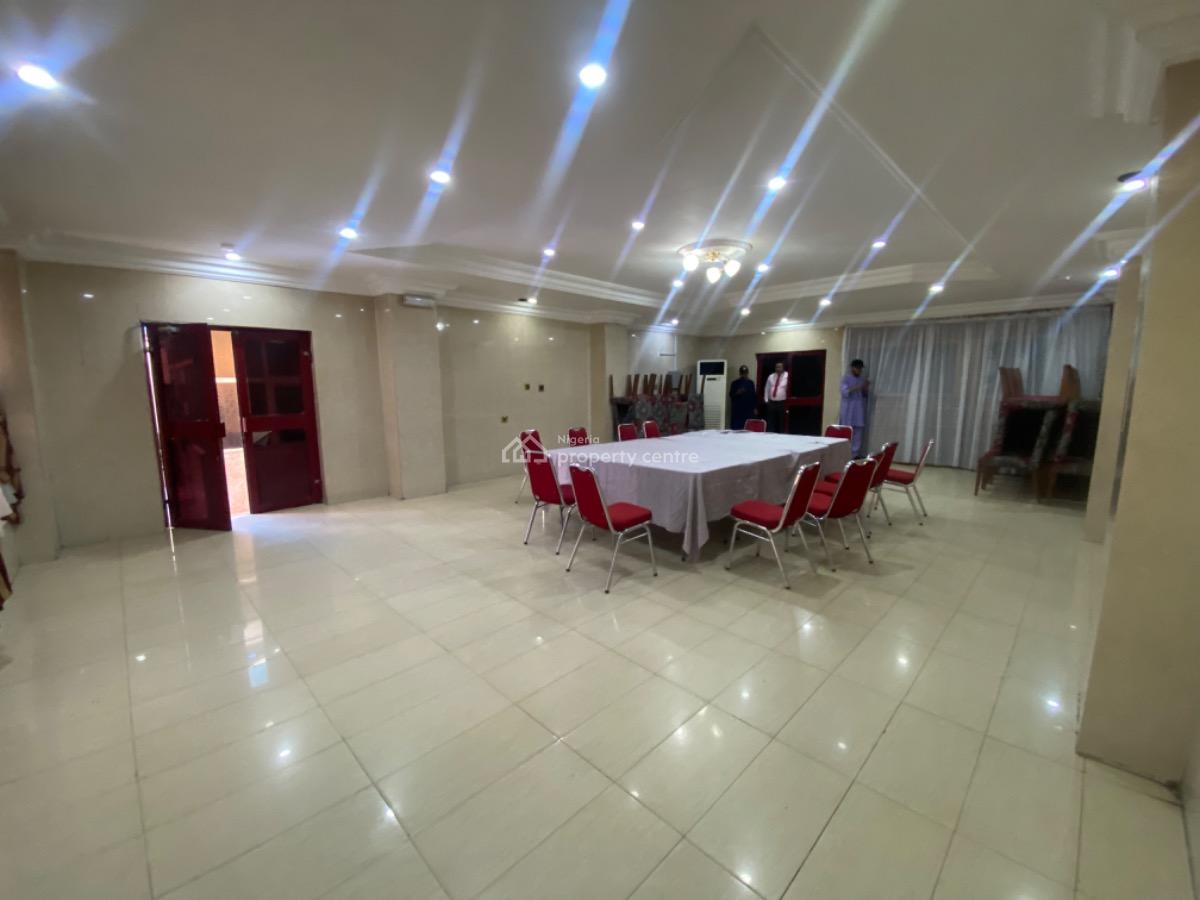 Hall Space, Serene, Wuse 2, Abuja, Hotel / Guest House for Rent