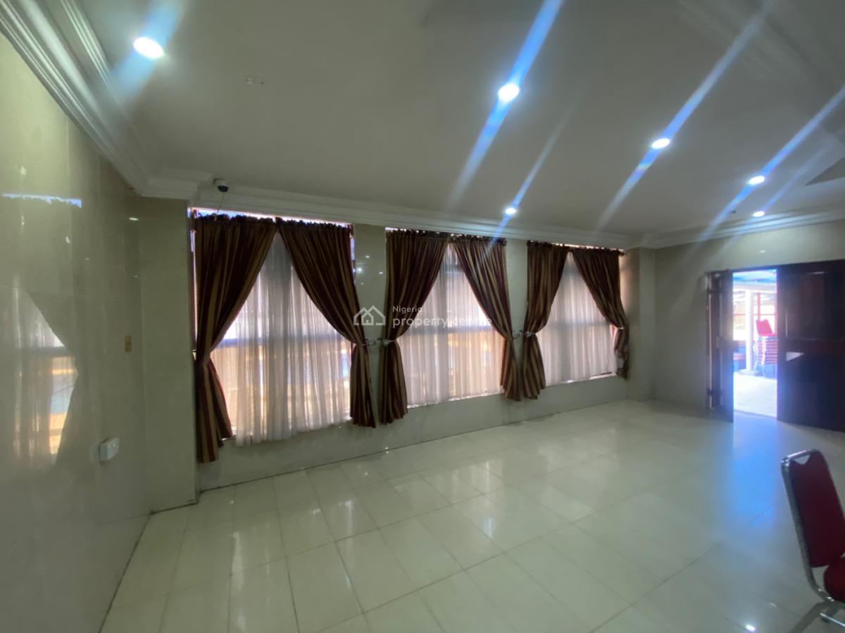 Hall Space, Serene, Wuse 2, Abuja, Hotel / Guest House for Rent