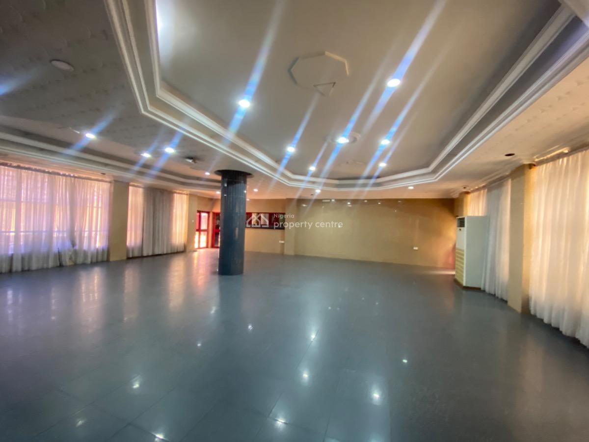 Hall Space, Serene, Wuse 2, Abuja, Hotel / Guest House for Rent