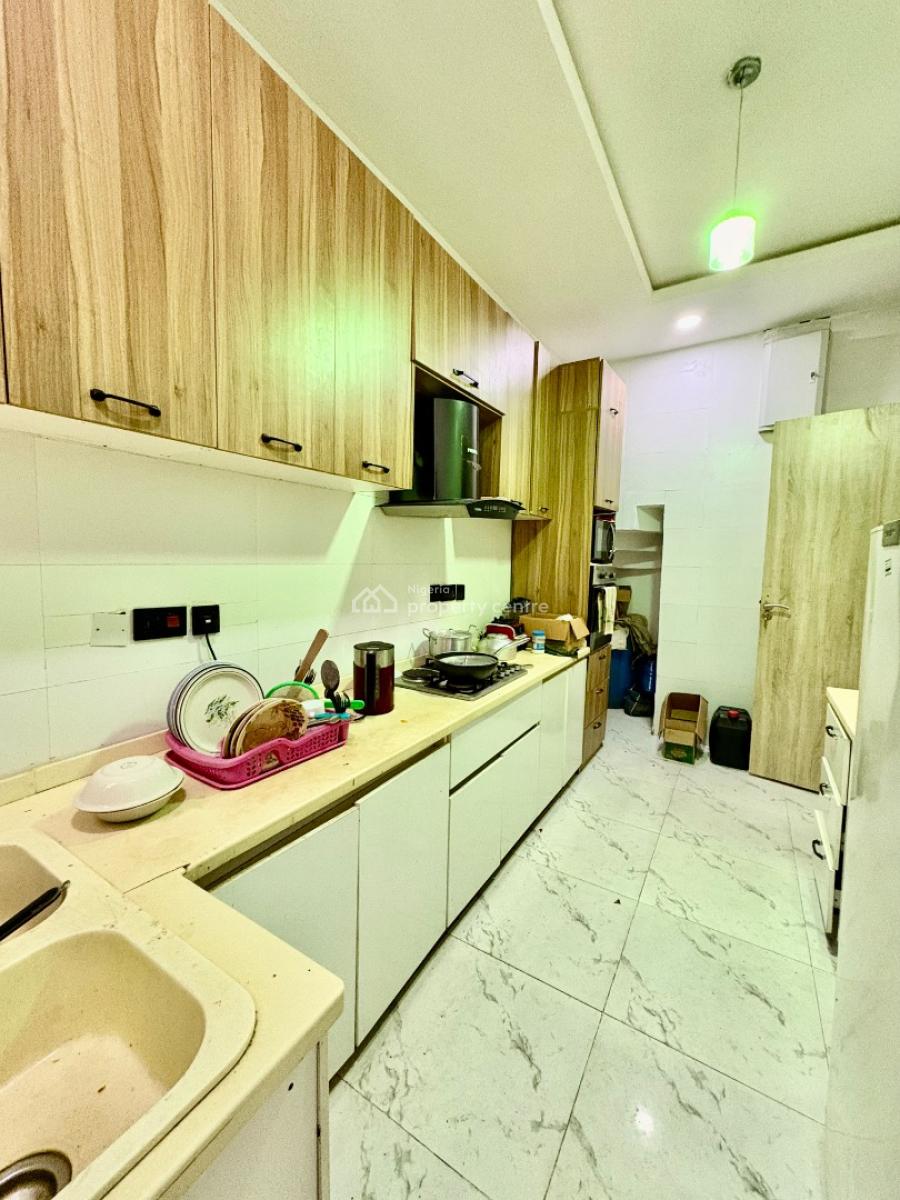 Room Upstairs with a Shared Kitchen Swimming Pool and Gym, Spring Garden Estate, Orchid Road By Lekki 2nd Toll Gate, Lekki, Lagos, Flat / Apartment for Rent