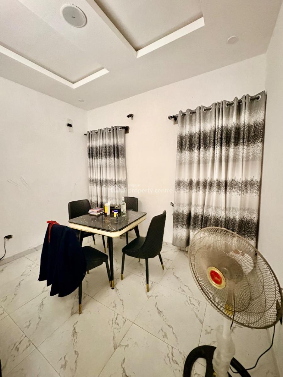 Room Upstairs with a Shared Kitchen Swimming Pool and Gym, Spring Garden Estate, Orchid Road By Lekki 2nd Toll Gate, Lekki, Lagos, Flat / Apartment for Rent