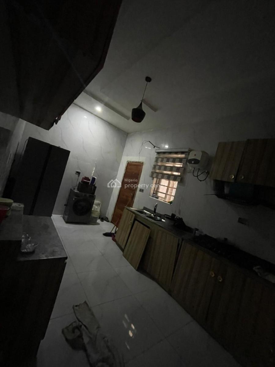 Furnished 2 Bedroom Apartment, Monastery Road, By Shoprite, Sangotedo, Ajah, Lagos, Flat / Apartment for Rent