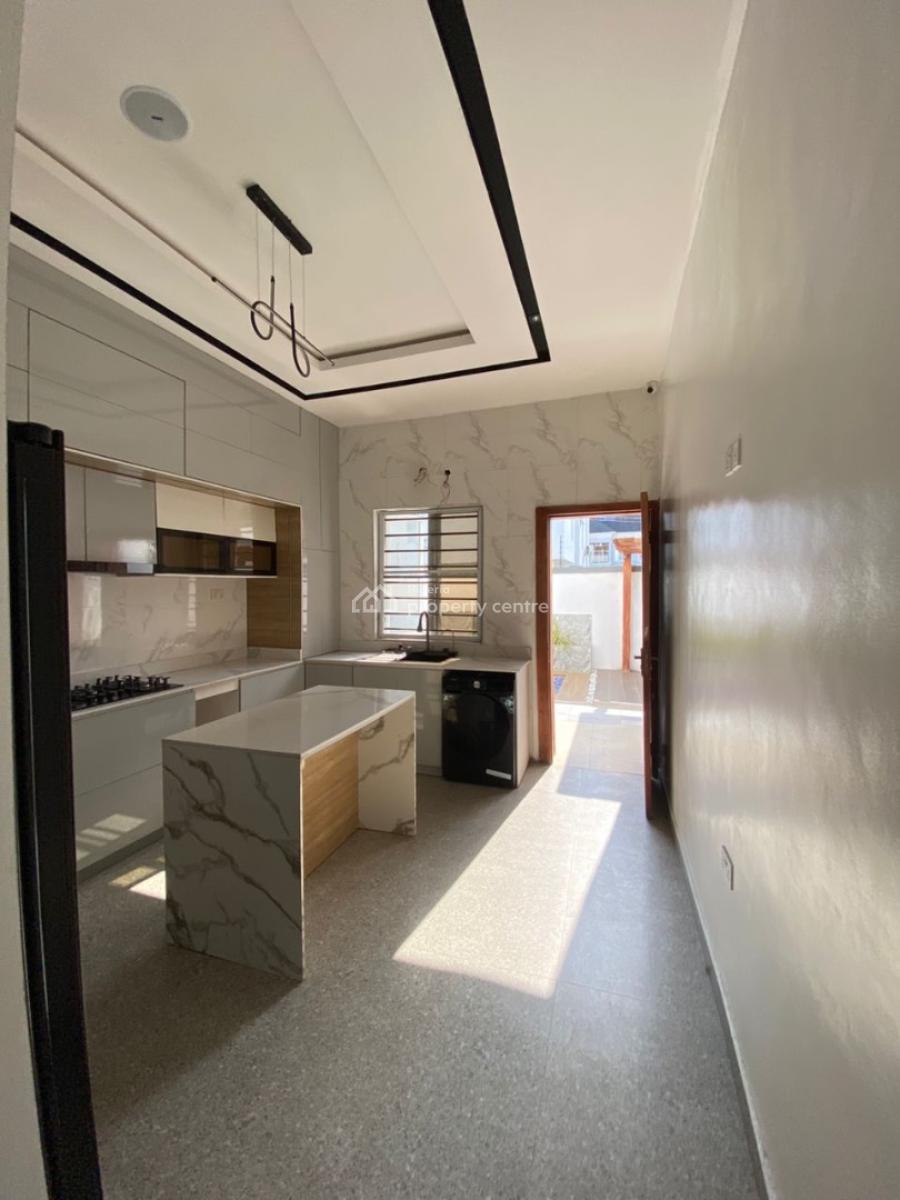 5 Bedroom, Chevron, Lekki, Lagos, Detached Duplex for Sale