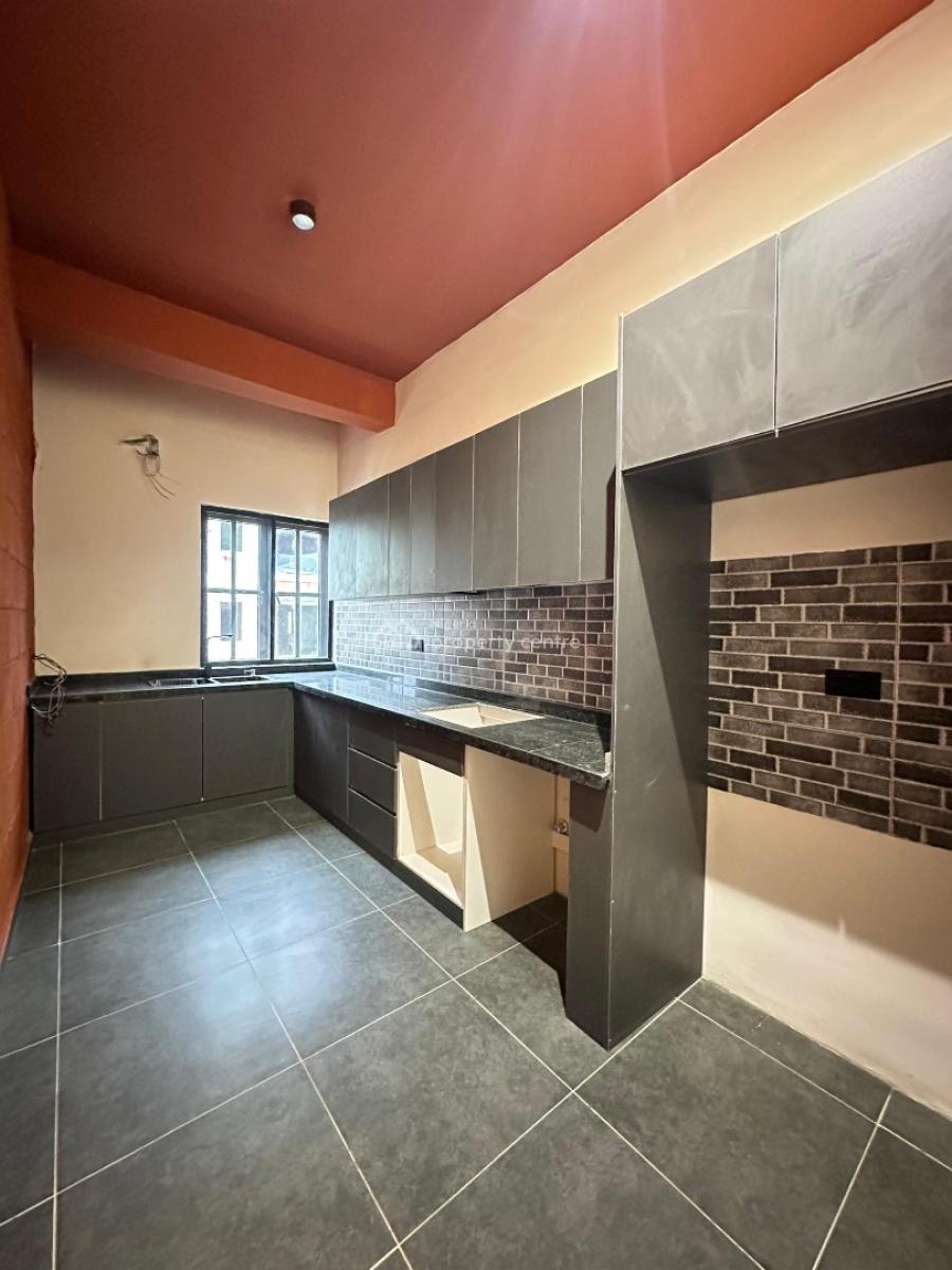 Newly Built Luxury 3 Bedroom Apartment with an Elevator, Lekki Phase 1, Lekki, Lagos, House for Sale