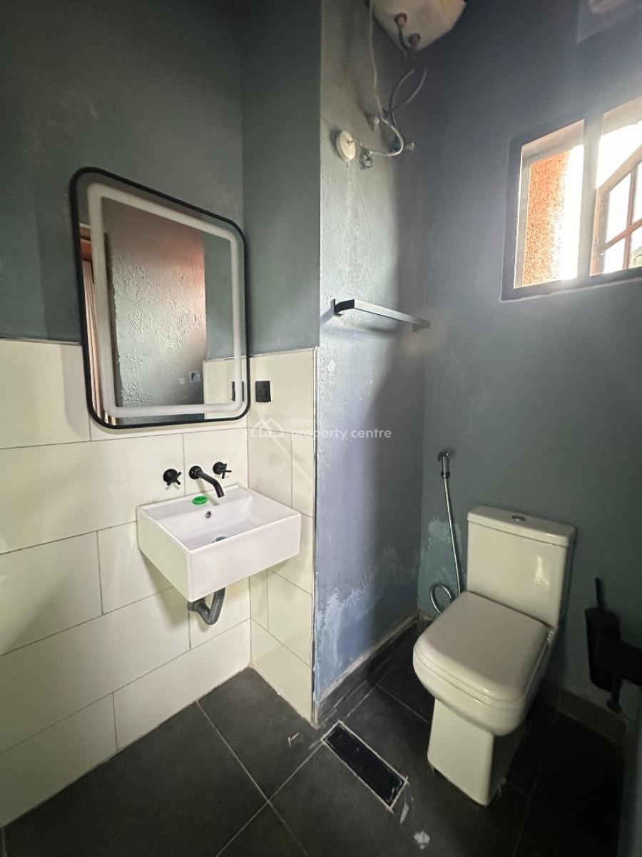 Newly Built Luxury 3 Bedroom Apartment with an Elevator, Lekki Phase 1, Lekki, Lagos, House for Sale