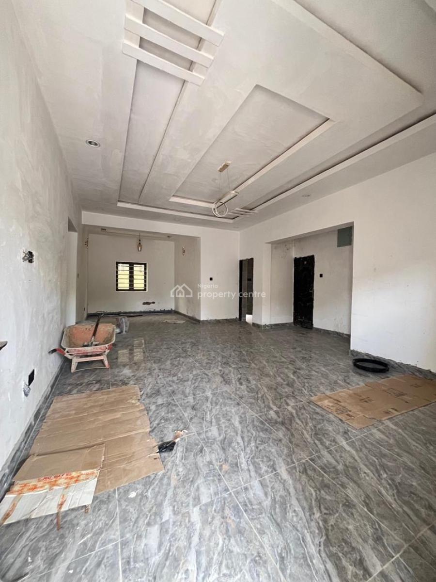 3 Beds  Detached Bungalow  4 Parking, Apo, Abuja, Detached Bungalow for Sale