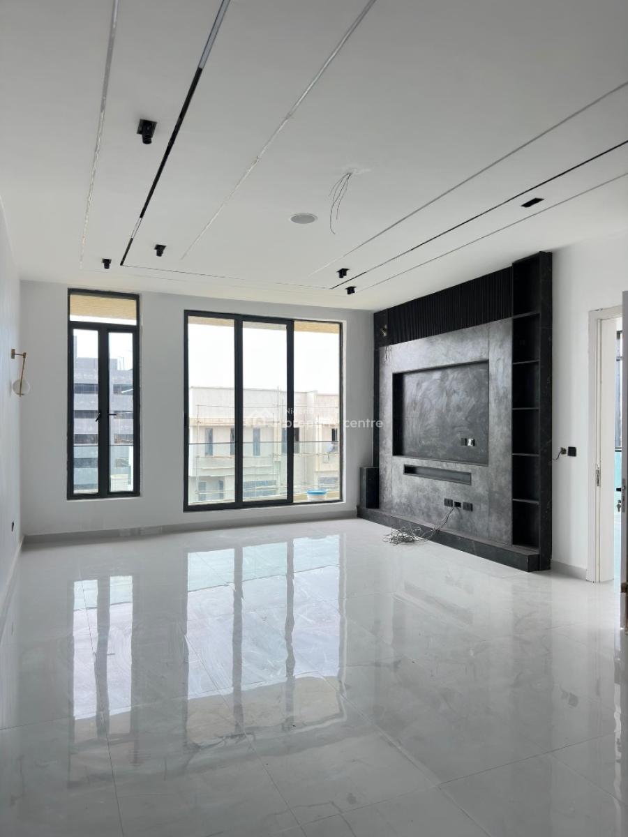 Fully Automated Luxury 5 Bedroom Terrace with a Private Compound, Lekki Phase 1, Lekki, Lagos, Terraced Duplex for Sale