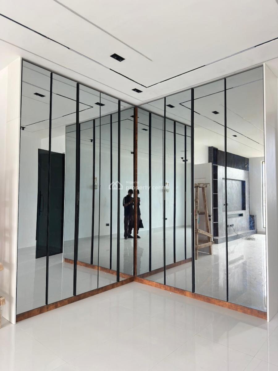 Fully Automated Luxury 5 Bedroom Terrace with a Private Compound, Lekki Phase 1, Lekki, Lagos, Terraced Duplex for Sale