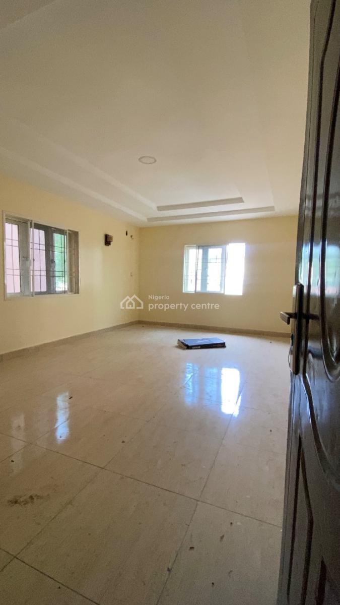 Spacious 3 Bedroom Flat  Jahi, Jahi By Aduvie, Jahi, Abuja, Flat / Apartment for Rent