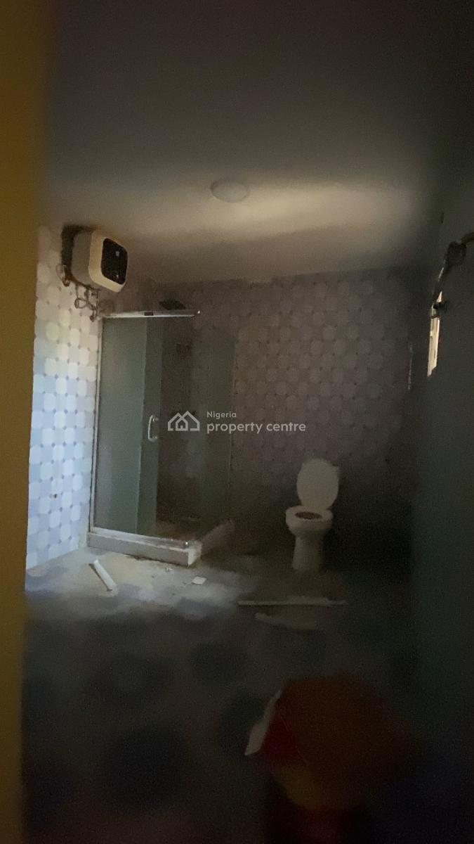 Spacious 3 Bedroom Flat  Jahi, Jahi By Aduvie, Jahi, Abuja, Flat / Apartment for Rent