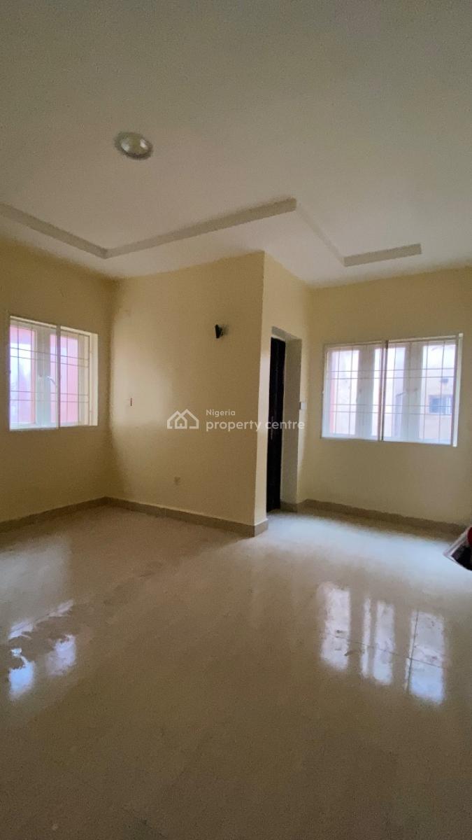 Spacious 3 Bedroom Flat  Jahi, Jahi By Aduvie, Jahi, Abuja, Flat / Apartment for Rent