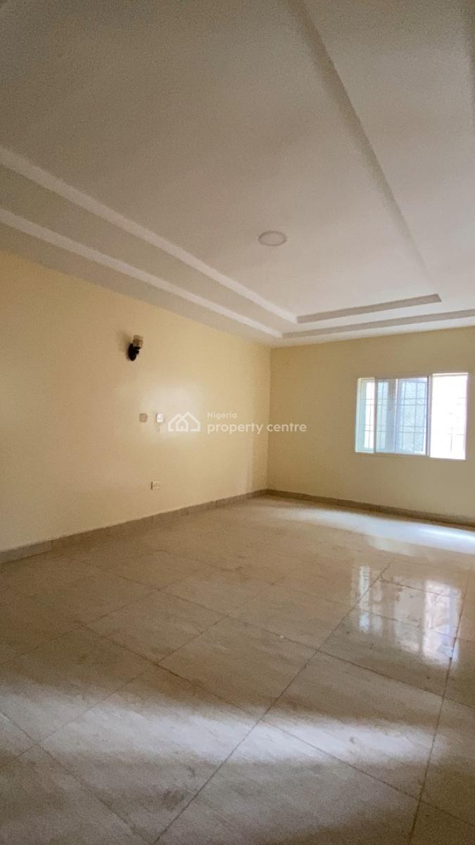 Spacious 3 Bedroom Flat  Jahi, Jahi By Aduvie, Jahi, Abuja, Flat / Apartment for Rent