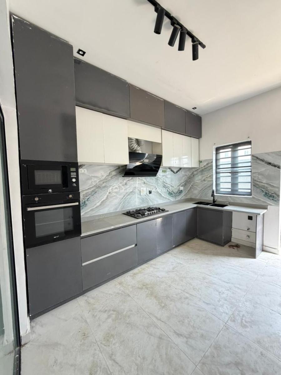 4bedroom Terrace Duplex, Ikota, Lekki, Lagos, Terraced Duplex for Sale