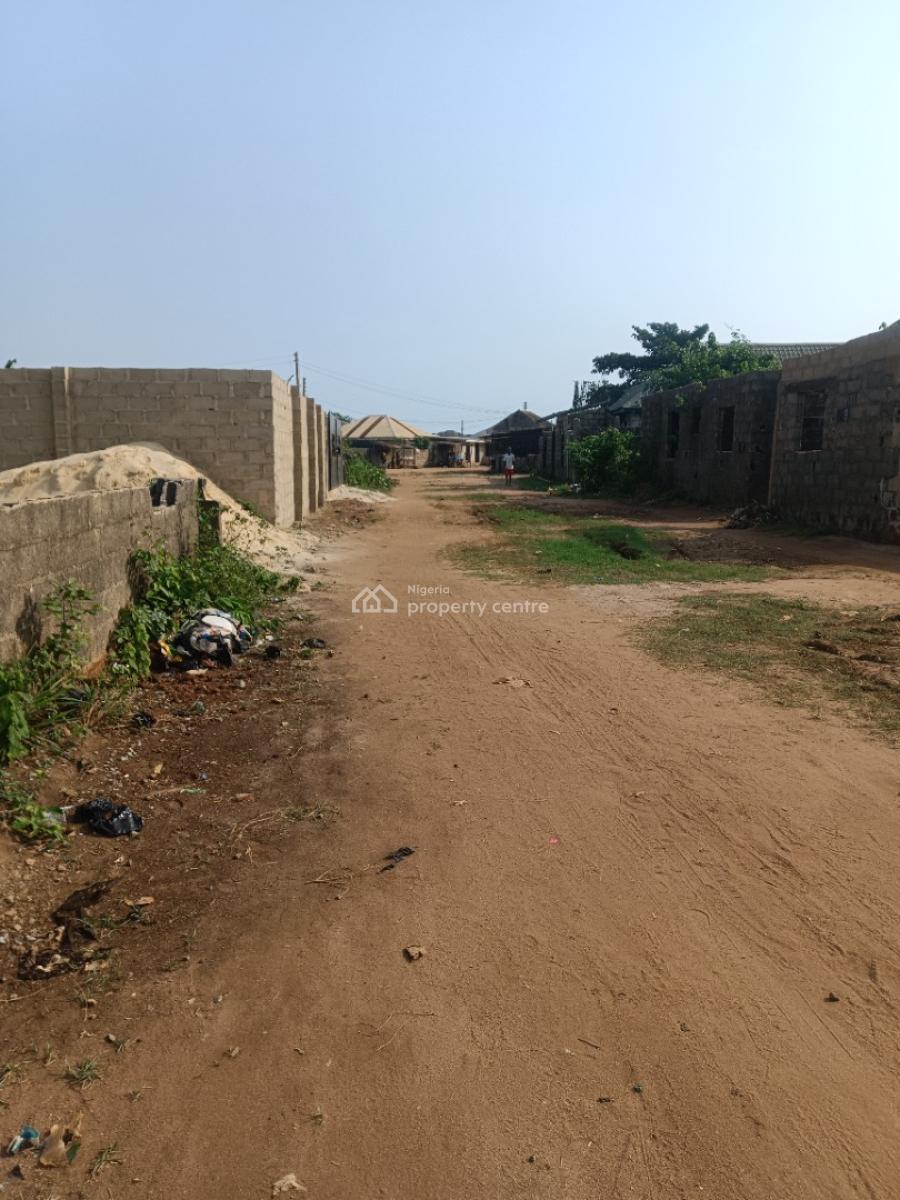 Standard Half Plot in a Very Good Location, Off Oreyo Igbogbo, Igbogbo, Ikorodu, Lagos, Mixed-use Land for Sale