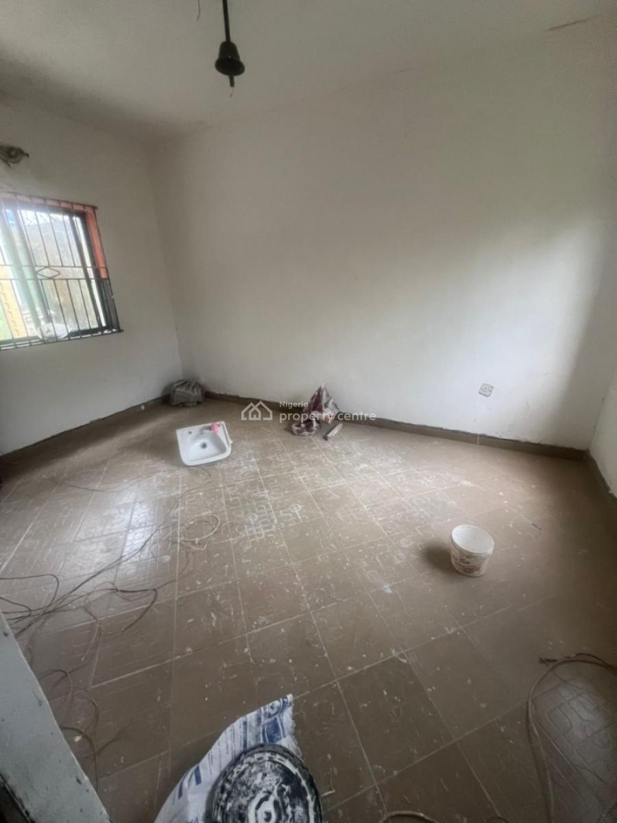 Newly Renovated Mini Flat, Eputu Town Close to Mayfair Gardens Estate, Awoyaya, Ibeju Lekki, Lagos, Mini Flat (room and Parlour) for Rent