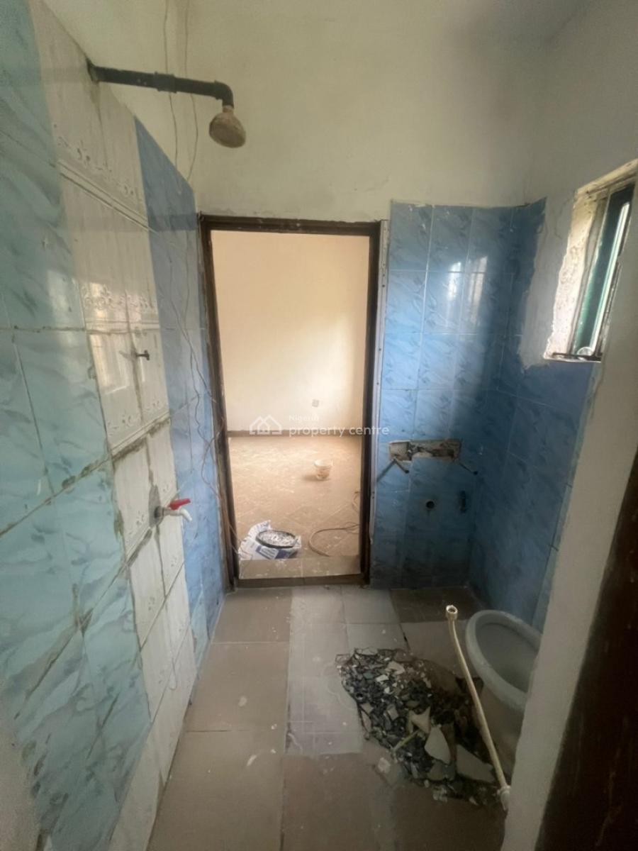 Newly Renovated Mini Flat, Eputu Town Close to Mayfair Gardens Estate, Awoyaya, Ibeju Lekki, Lagos, Mini Flat (room and Parlour) for Rent