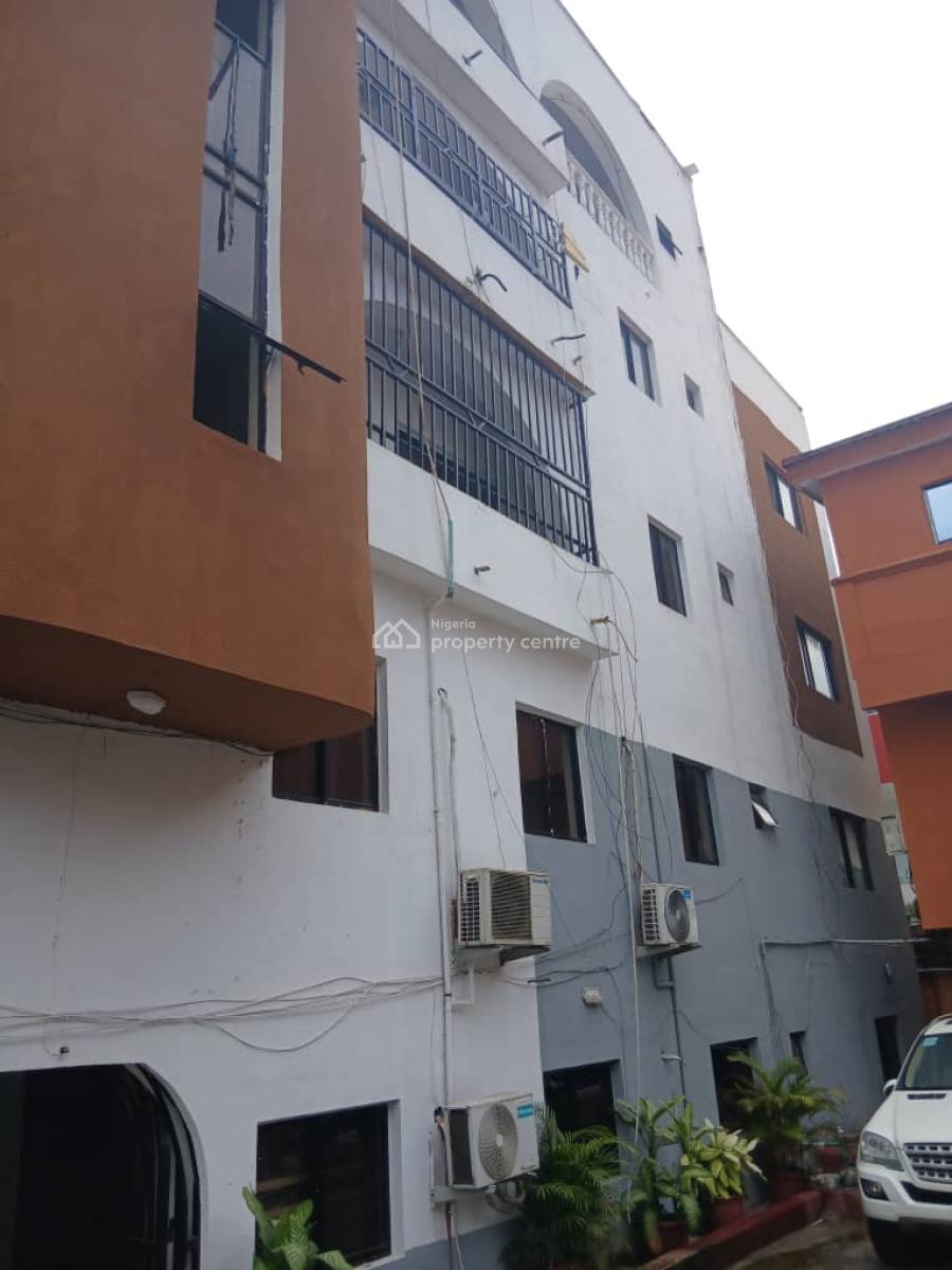 Furnished and Serviced 3 Bedroom Flat, Off Oba Akinjobi, Ikeja Gra, Ikeja, Lagos, Flat / Apartment for Rent