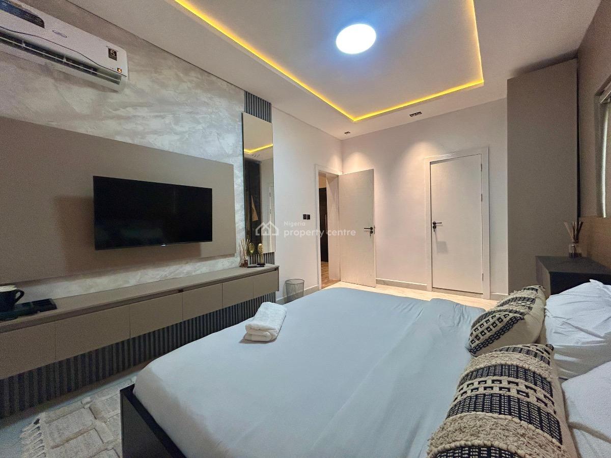 Luxury 2 Bedroom Apartment with Ps5 and Cctv Camera, Parkview, Ikoyi, Lagos, Flat / Apartment Short Let