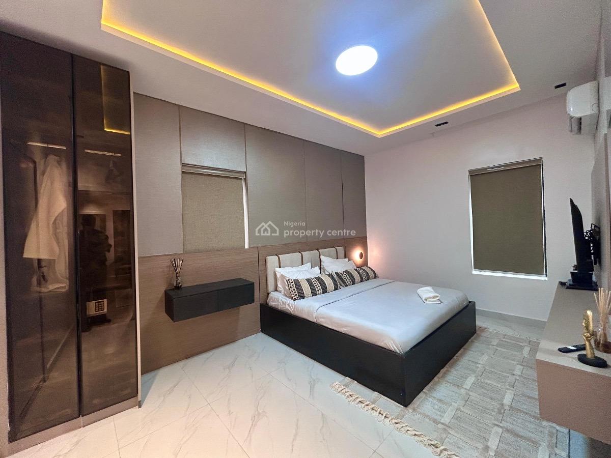 Luxury 2 Bedroom Apartment with Ps5 and Cctv Camera, Parkview, Ikoyi, Lagos, Flat / Apartment Short Let
