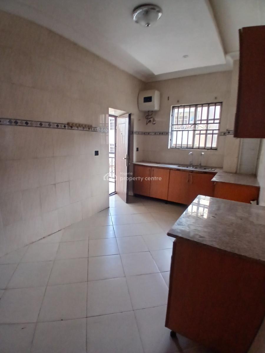Luxury 3 Bedrooms Flat with All Rooms Ensuite, Kaura, Abuja, Flat / Apartment for Rent