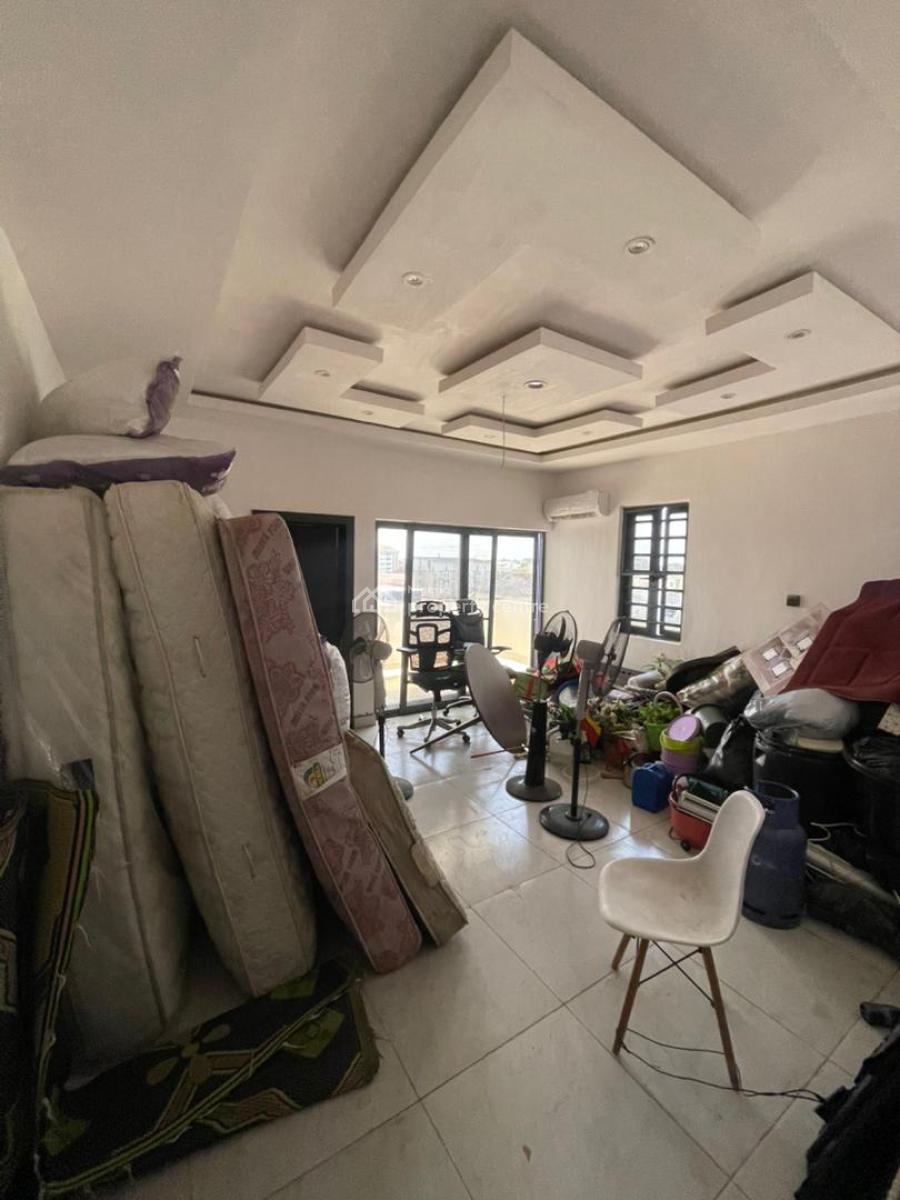 Luxury 2-bedroom Penthouse with Premium Finishing, Ologolo, Lekki, Lagos, Terraced Duplex for Rent