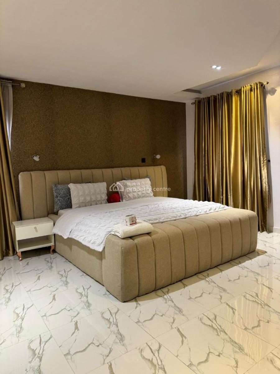 Cozy 1 - Bedroom Apartment with Balcony, Lekki Phase 1, Lekki, Lagos, Mini Flat (room and Parlour) Short Let