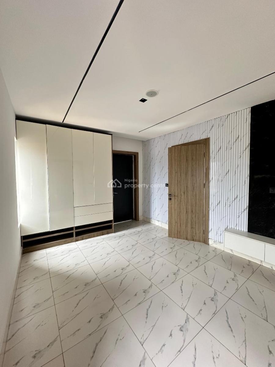 Lovely Luxury 2 Bedroom Apartment with an Elevator, Swimming Pool, Lekki Phase 1, Lekki, Lagos, House for Sale