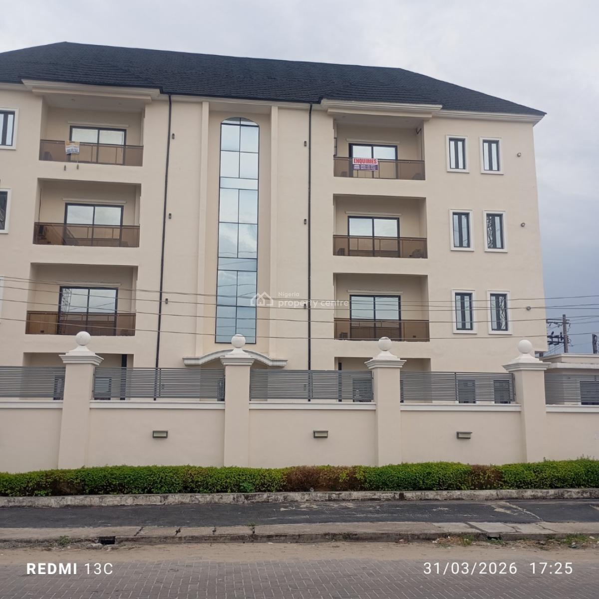 3 Bedroom Lovely Flat with Elevator, Nike Art Gallery, Lekki Phase 1, Lekki, Lagos, Flat / Apartment for Rent