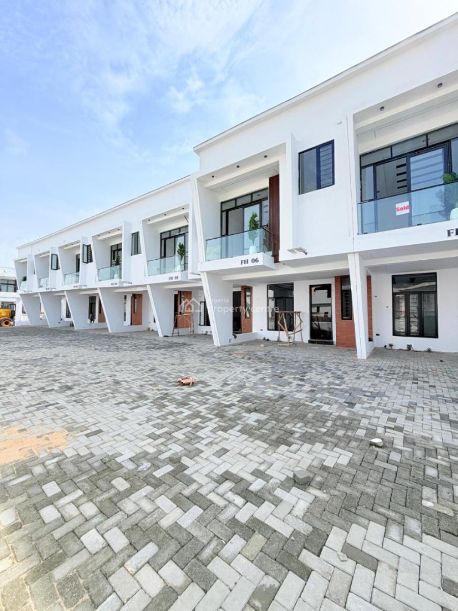 Elegant 3 Bedroom Terrace, Ikota, Lekki, Lagos, Terraced Duplex for Sale
