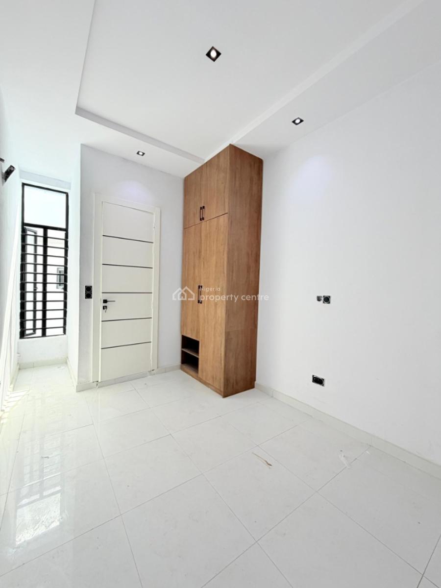 Elegant 3 Bedroom Terrace, Ikota, Lekki, Lagos, Terraced Duplex for Sale