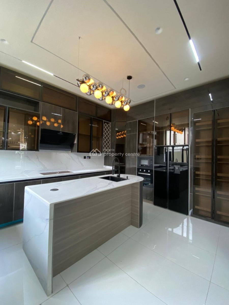 Stunning 5 Bedroom Fully Detached, Chevron, Lekki, Lagos, Detached Duplex for Sale