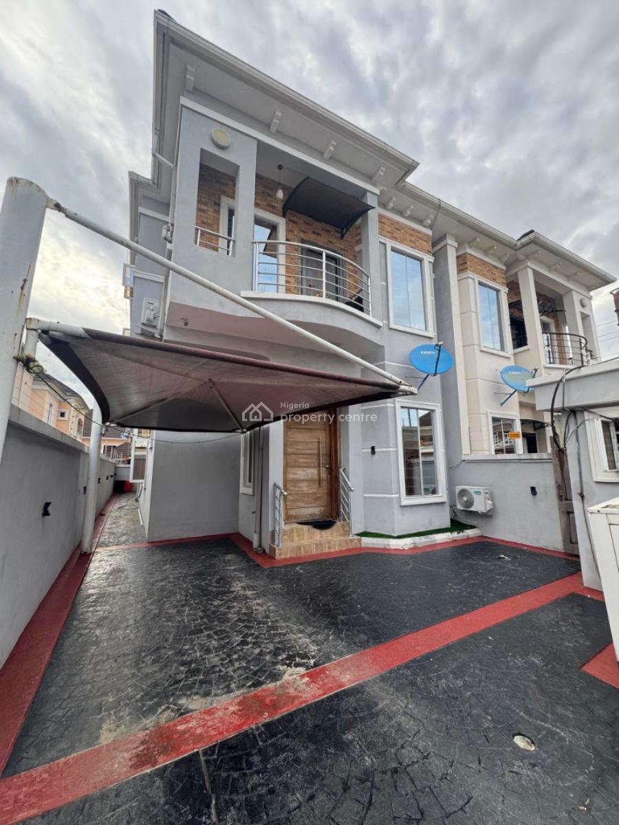 Distress 4 Bedroom Semi Detached Duplex with Premium Finishing, Lekki Phase 2, Lekki, Lagos, House for Sale