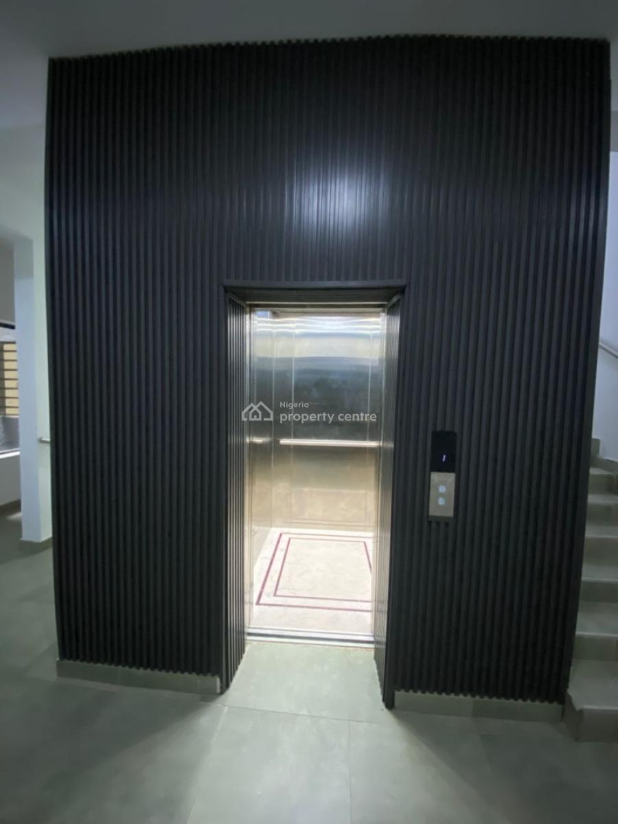 a Breath Taking 3 Bedroom Apartment with Bq-, Lekki Right, Lekki, Lagos, Flat / Apartment for Sale