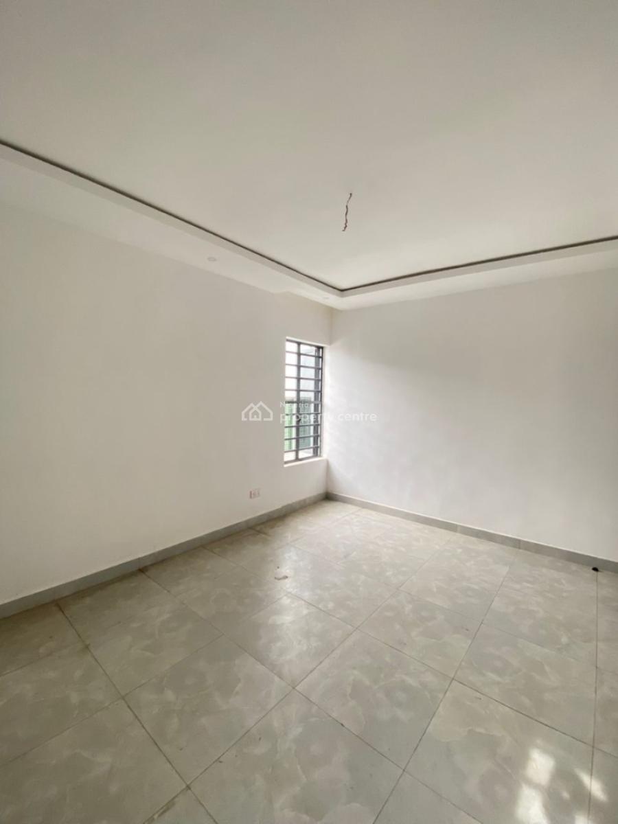 a Breath Taking 3 Bedroom Apartment with Bq-, Lekki Right, Lekki, Lagos, Flat / Apartment for Sale