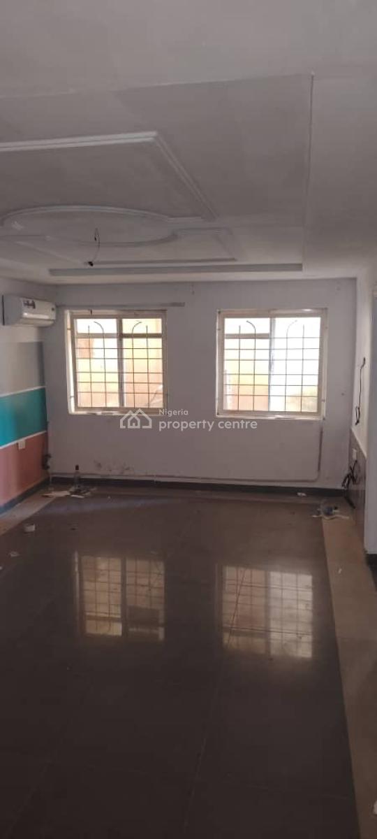 Fully Serviced Cozy 2 Bedroom Apartment, Wuse 2, Abuja, Flat / Apartment for Rent