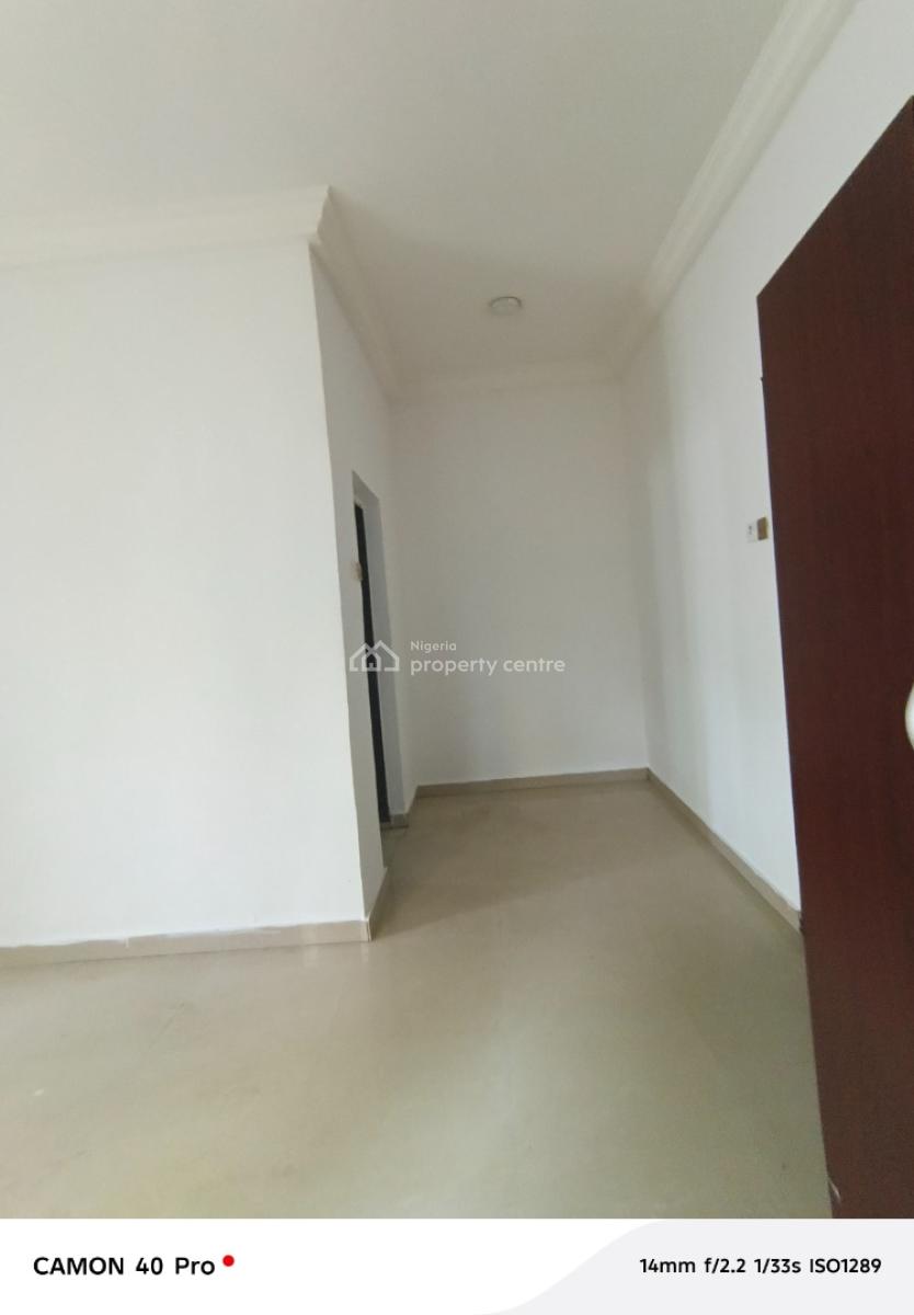 Mini Flat Downstairs with 2 Toilets, Off Ologolo Road, Ologolo, Lekki, Lagos, Mini Flat (room and Parlour) for Rent