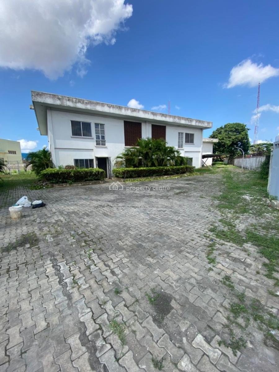 Residential Compound Affording Terraces Houses and Block of Flats, Surulere, Lagos, House for Sale