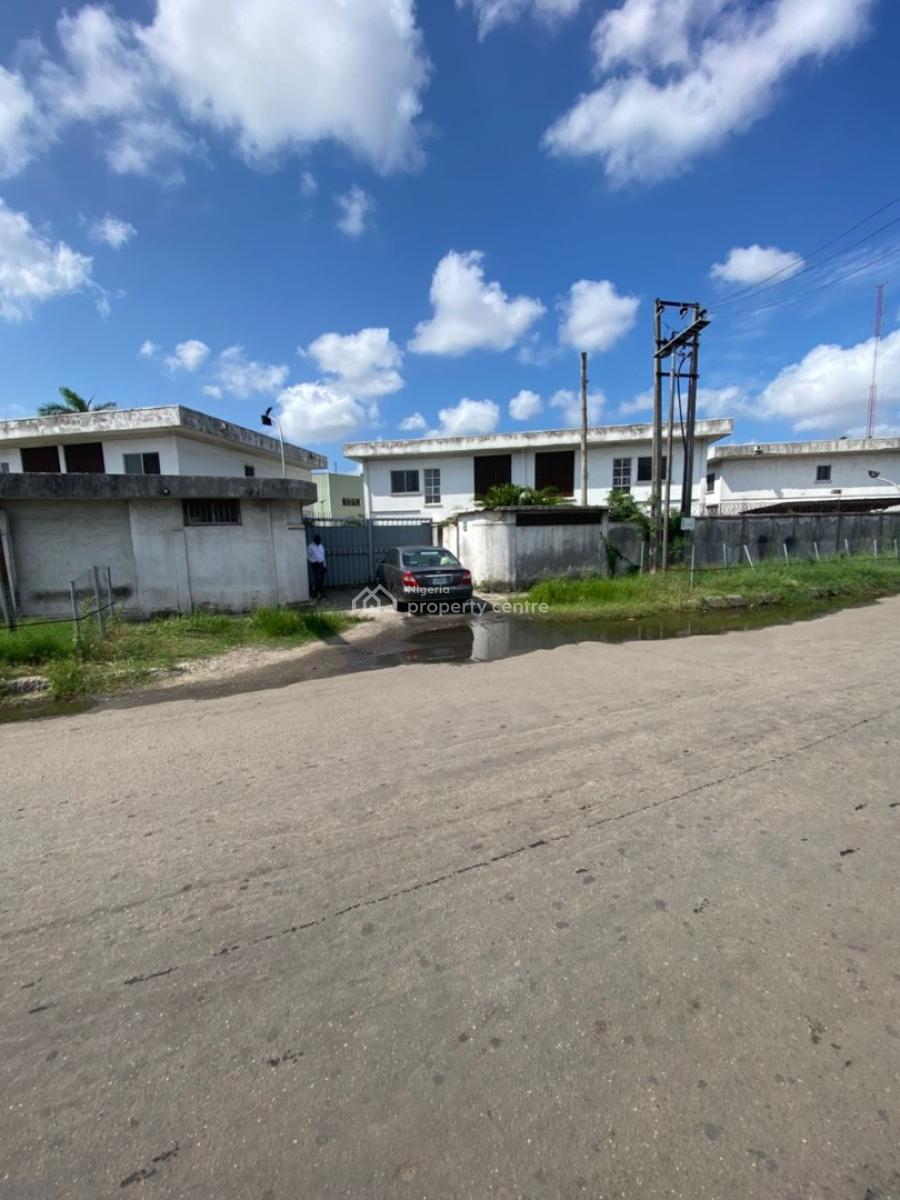 Residential Compound Affording Terraces Houses and Block of Flats, Surulere, Lagos, House for Sale
