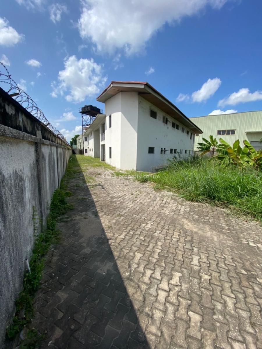 Residential Compound Affording Terraces Houses and Block of Flats, Surulere, Lagos, House for Sale