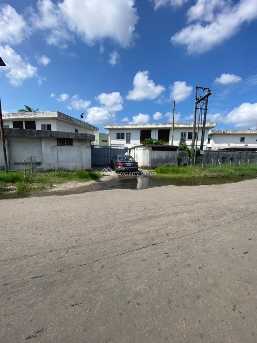 Residential Compound Affording Terraces Houses and Block of Flats, Surulere, Lagos, House for Sale