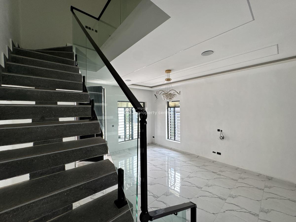 Four Bedrooms Terraced Duplex + Bq, Osapa, Lekki, Lagos, Terraced Duplex for Sale