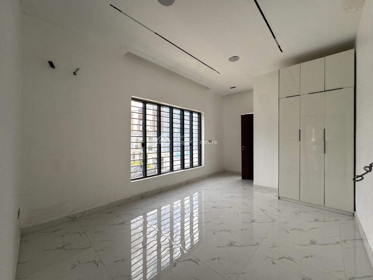 Four Bedrooms Terraced Duplex + Bq, Osapa, Lekki, Lagos, Terraced Duplex for Sale