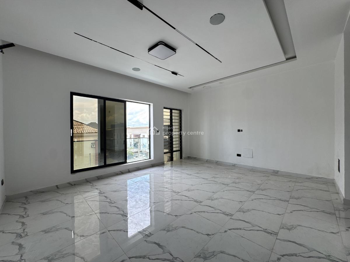 Four Bedrooms Terraced Duplex + Bq, Osapa, Lekki, Lagos, Terraced Duplex for Sale