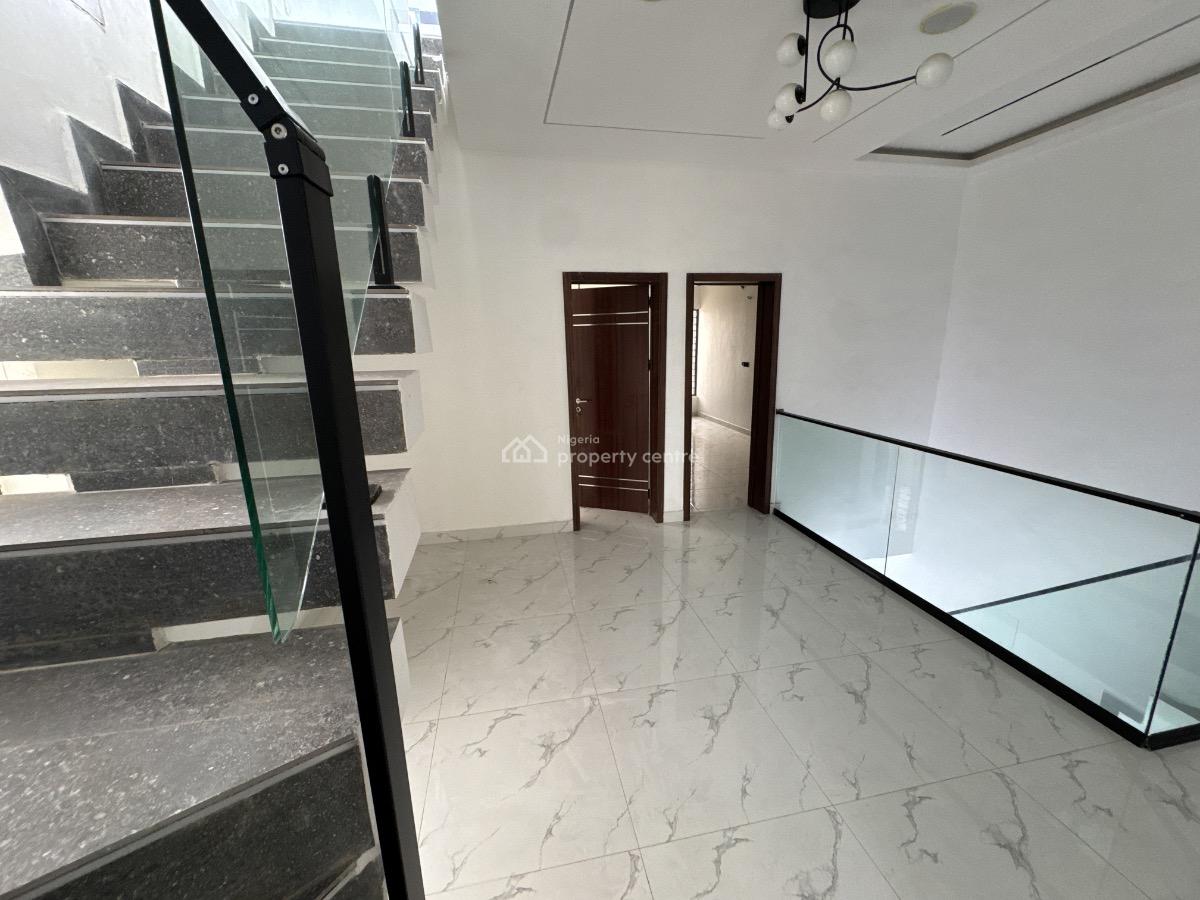 Four Bedrooms Terraced Duplex + Bq, Osapa, Lekki, Lagos, Terraced Duplex for Sale