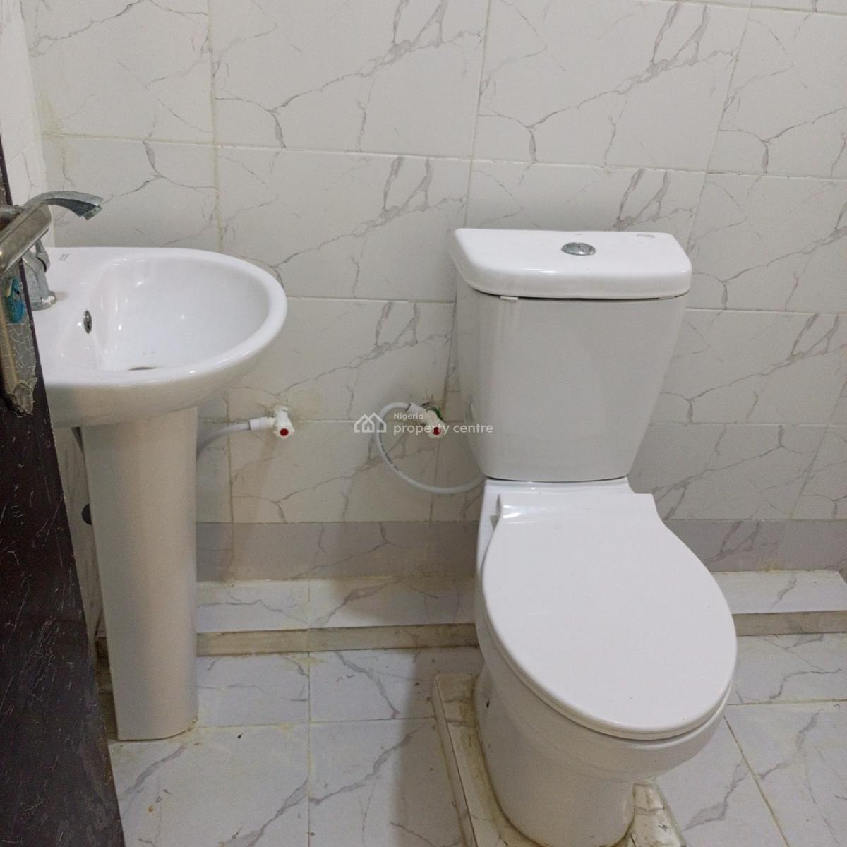 Standard and Sharp Room and Parlour, Thera Estate, Sangotedo, Ajah, Lagos, Mini Flat (room and Parlour) for Rent