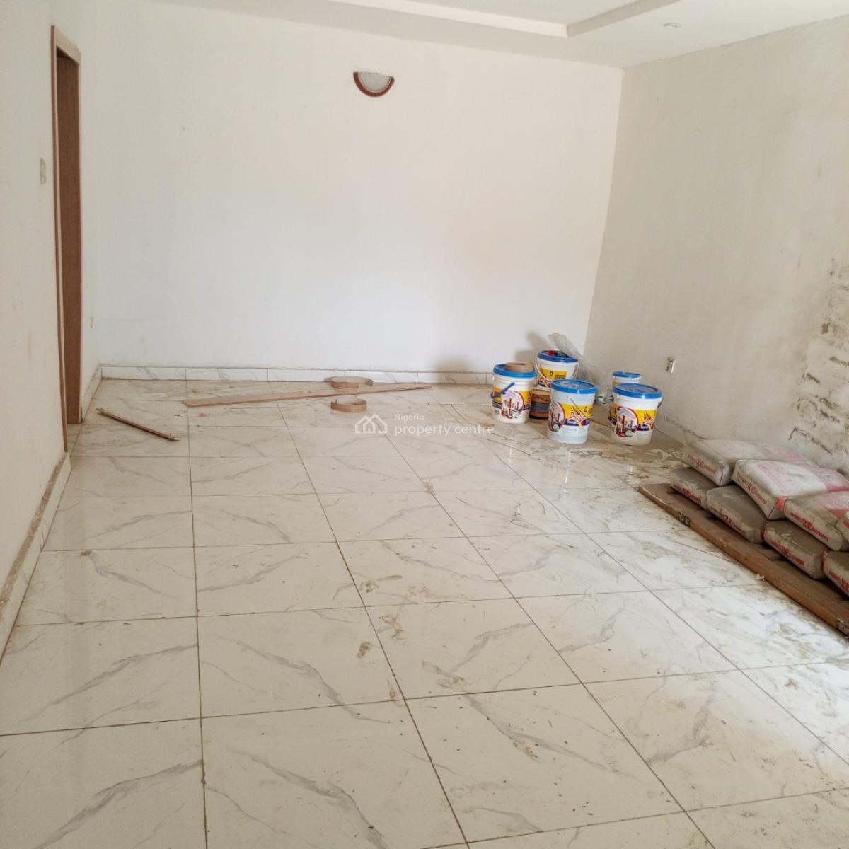 Newly Renovated and Sharp 2 Bedroom Apartment, United Estate, Sangotedo, Ajah, Lagos, Flat / Apartment for Rent