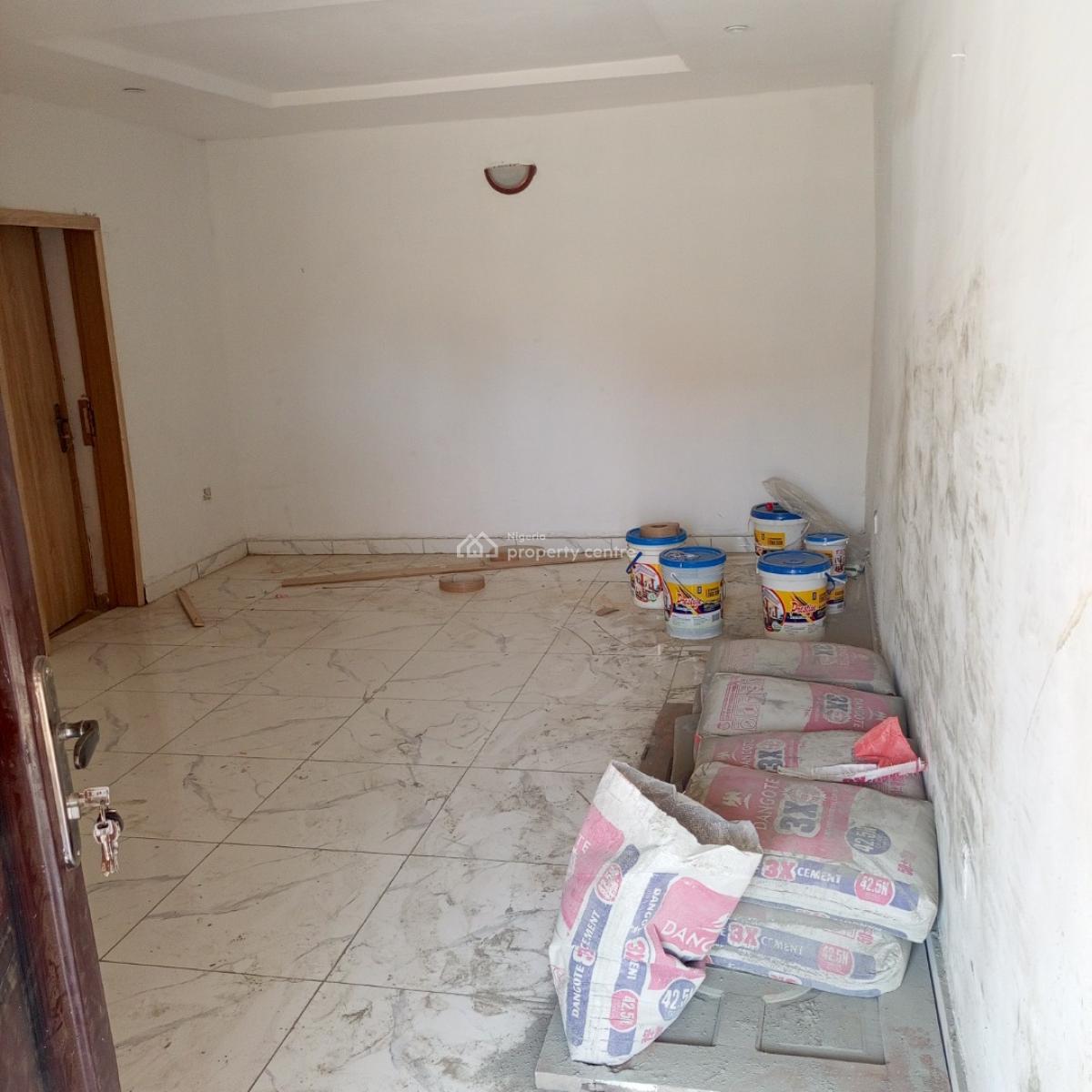 Newly Renovated and Sharp 2 Bedroom Apartment, United Estate, Sangotedo, Ajah, Lagos, Flat / Apartment for Rent