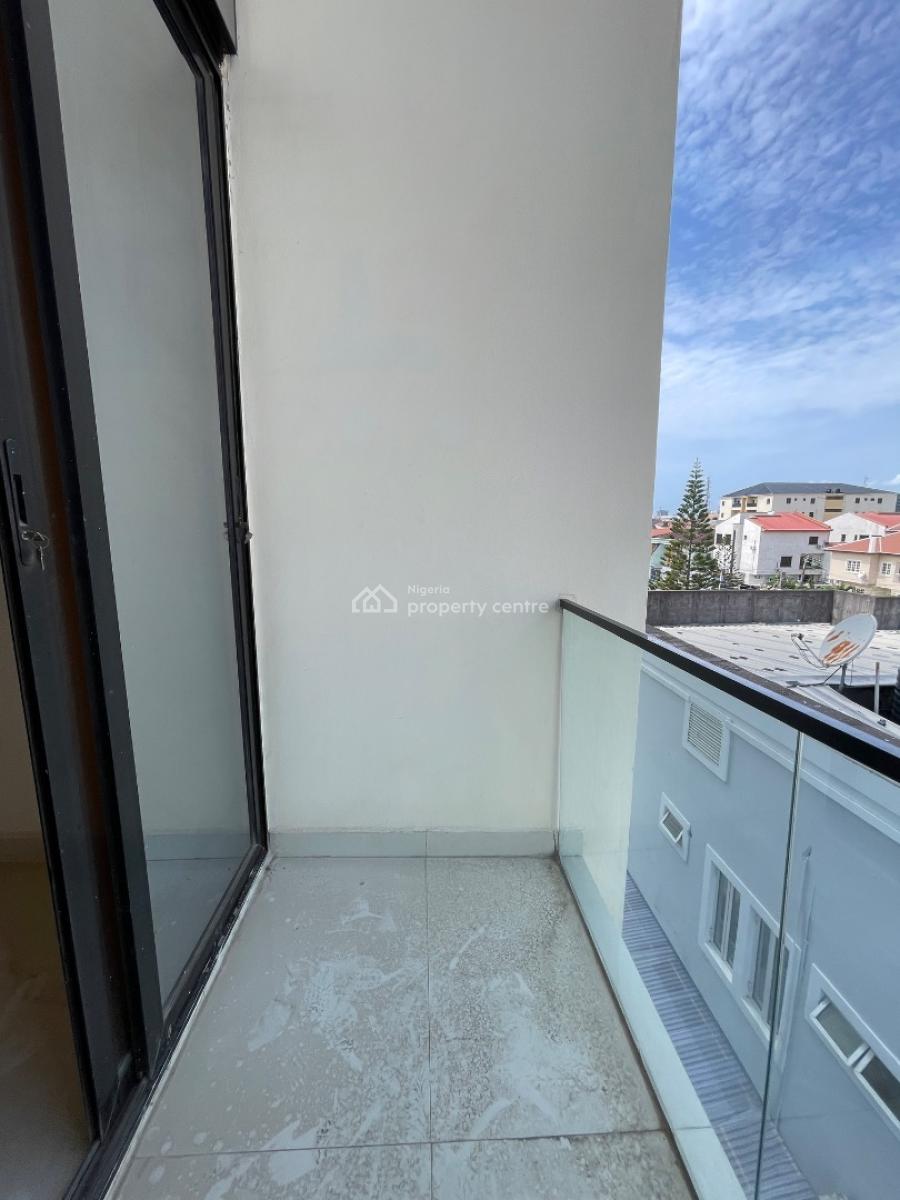 3 Bedroom Apartment, Lekki Phase 1, Lekki, Lagos, Flat / Apartment for Sale