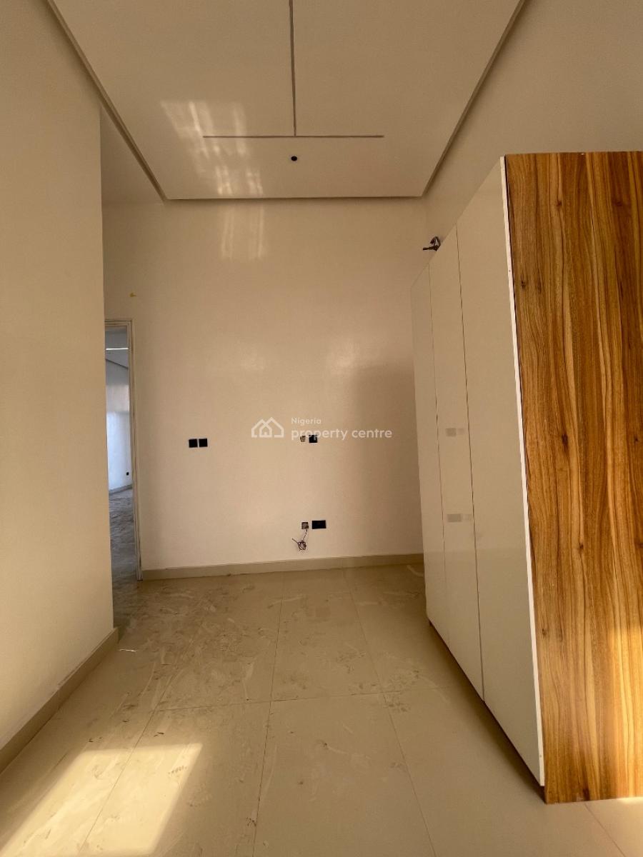 3 Bedroom Apartment, Lekki Phase 1, Lekki, Lagos, Flat / Apartment for Sale